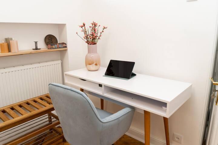 Apartment Freedom In The Heart Of - Balabana Str And Svoboda Avenue