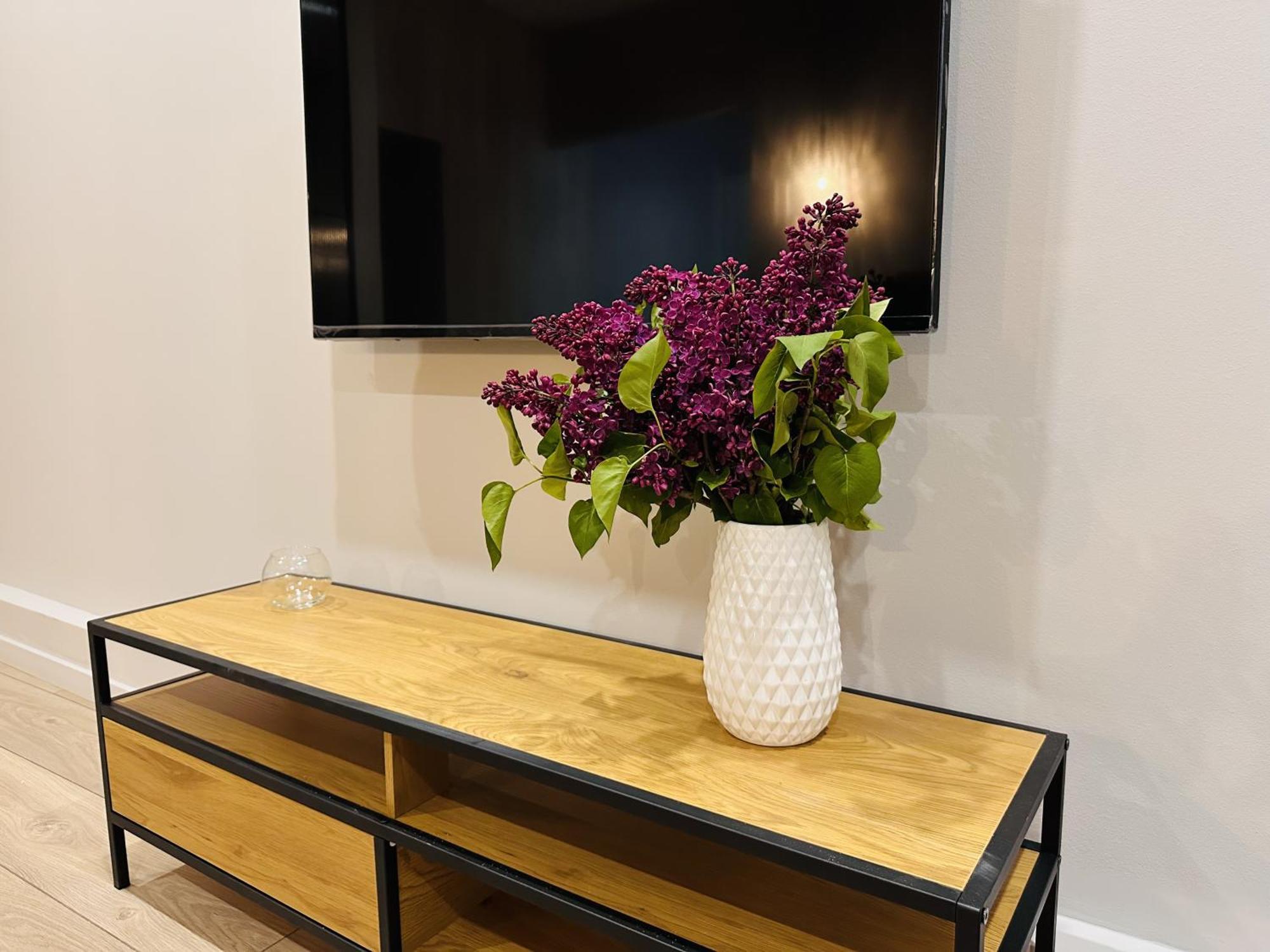 Apartment Freedom In The Heart Of - Balabana Str And Svoboda Avenue Lviv